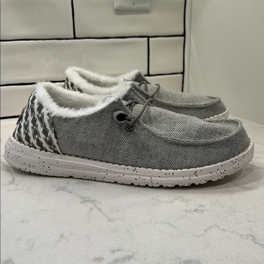 Hey Dude Wendy Funk Wool Light Grey Slip On Shoe Women's Size 9 - Picture 13 of 16